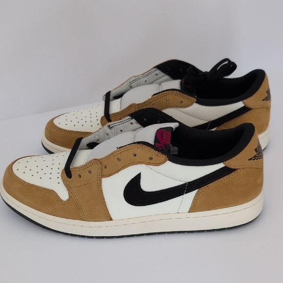 Nike Air Jordan 1 Low White Tan Black Sneakers - Picture 9 of 12